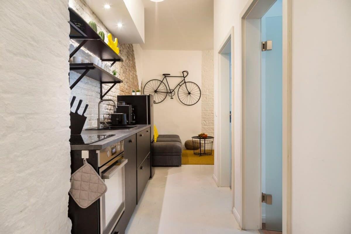 Appartement Cosy Three Br Two Bth Ac Self Checkin Street Parking